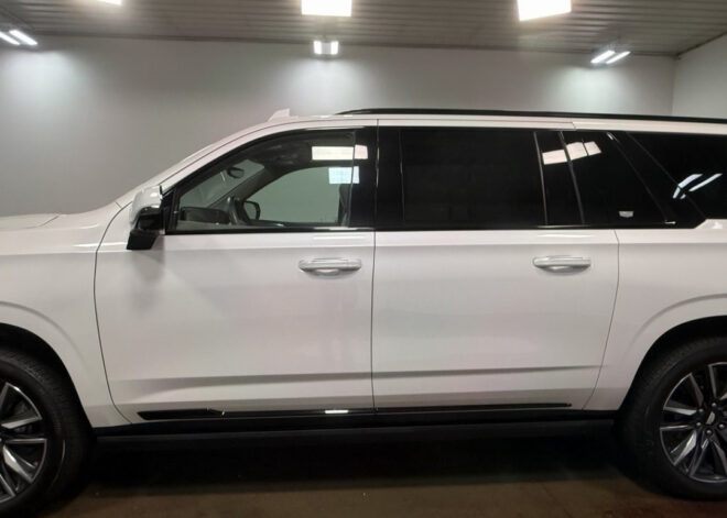 2021 Cadillac Escalade ESV Sport Platinum