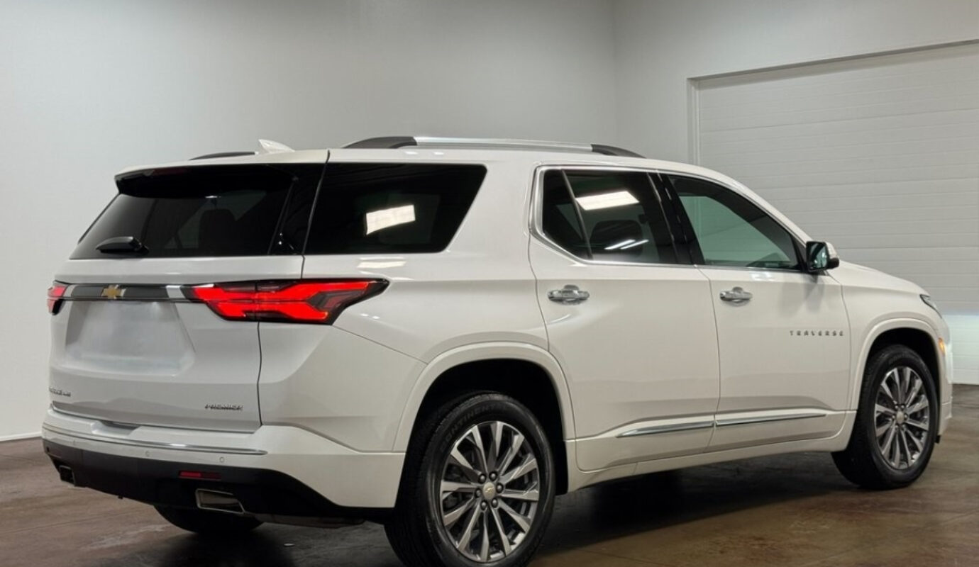 2023 Chevrolet Traverse Premier