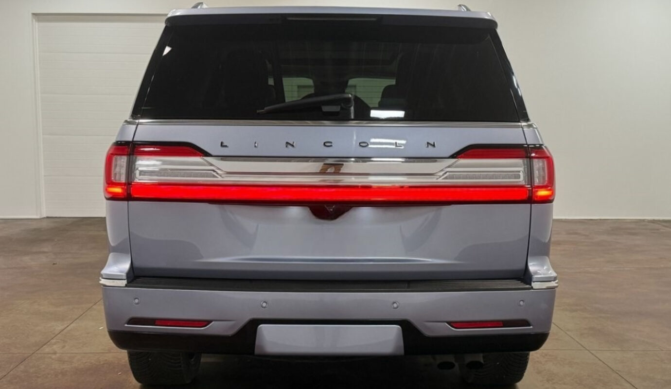 2020 Lincoln Navigator Black Label