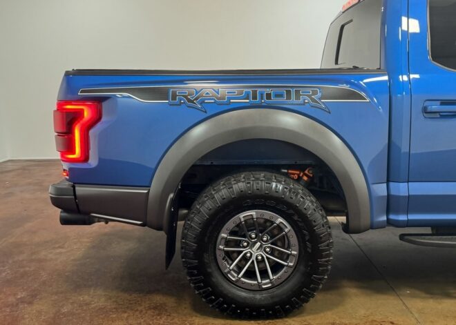 2020 Ford F-150 Raptor