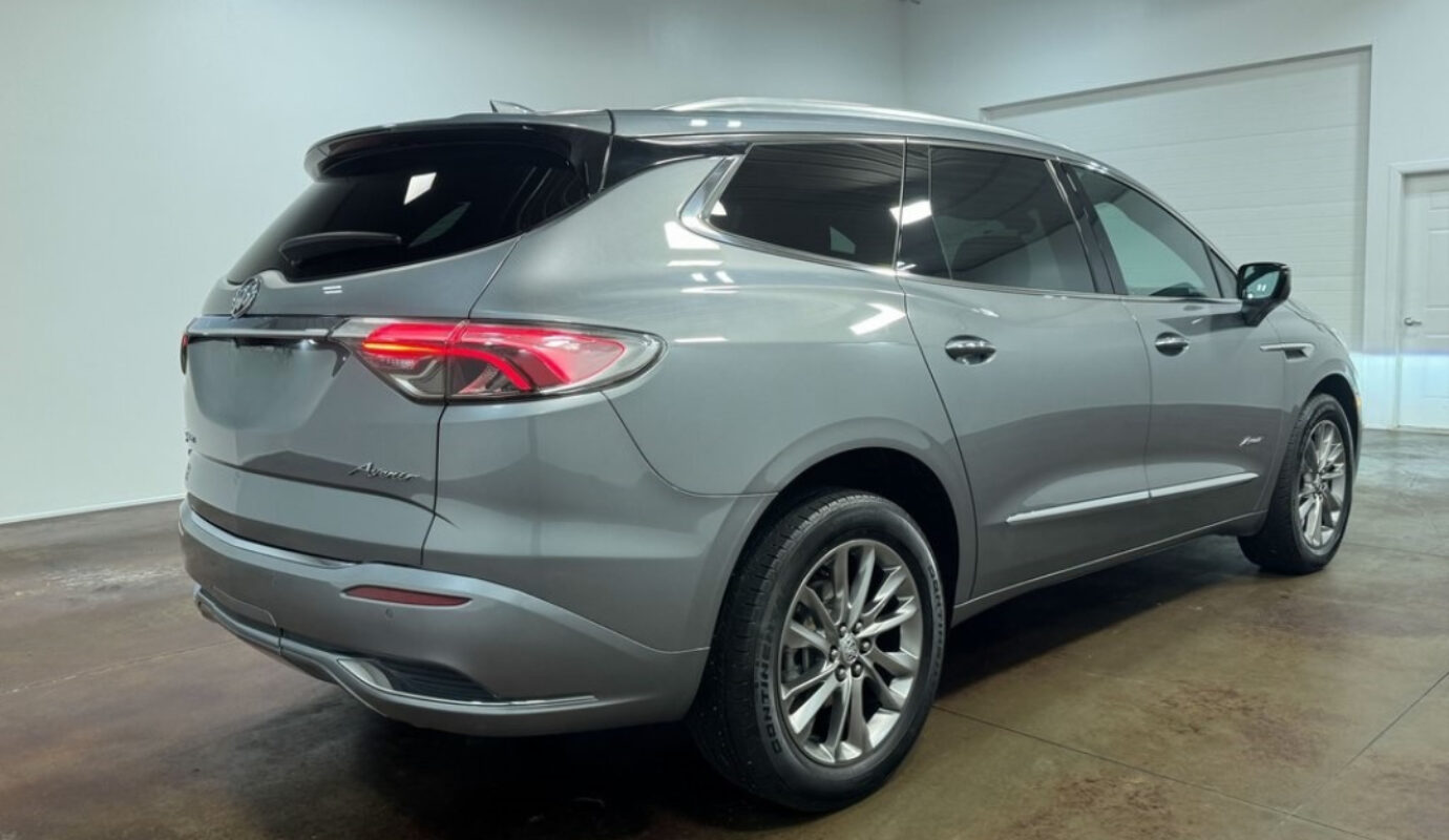 2023 Buick Enclave Avenir