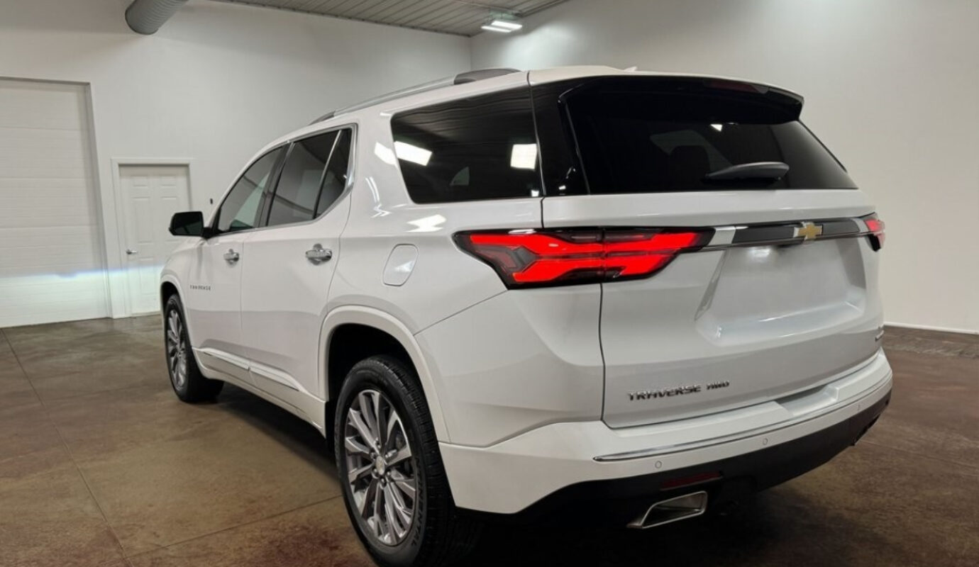 2023 Chevrolet Traverse Premier