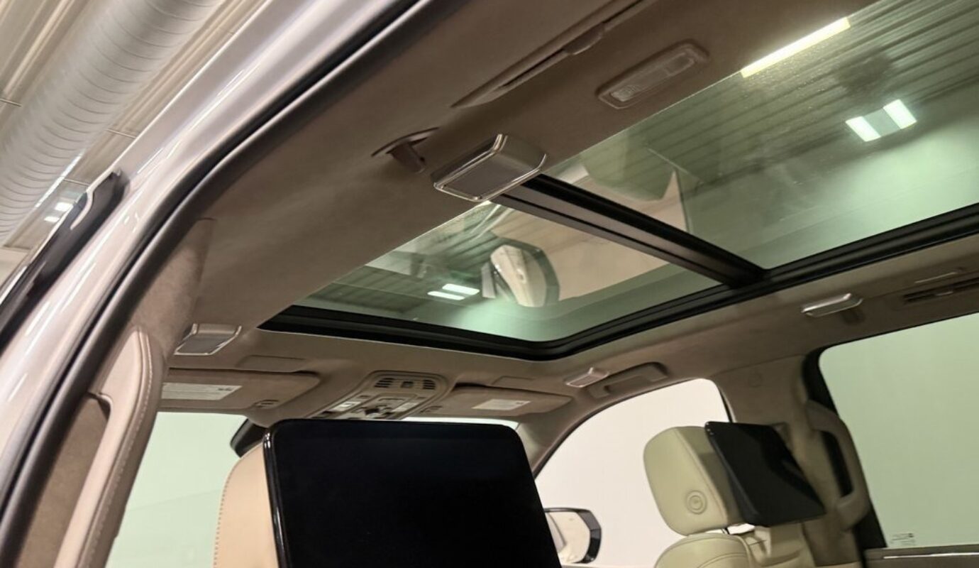 2021 Cadillac Escalade ESV Sport Platinum