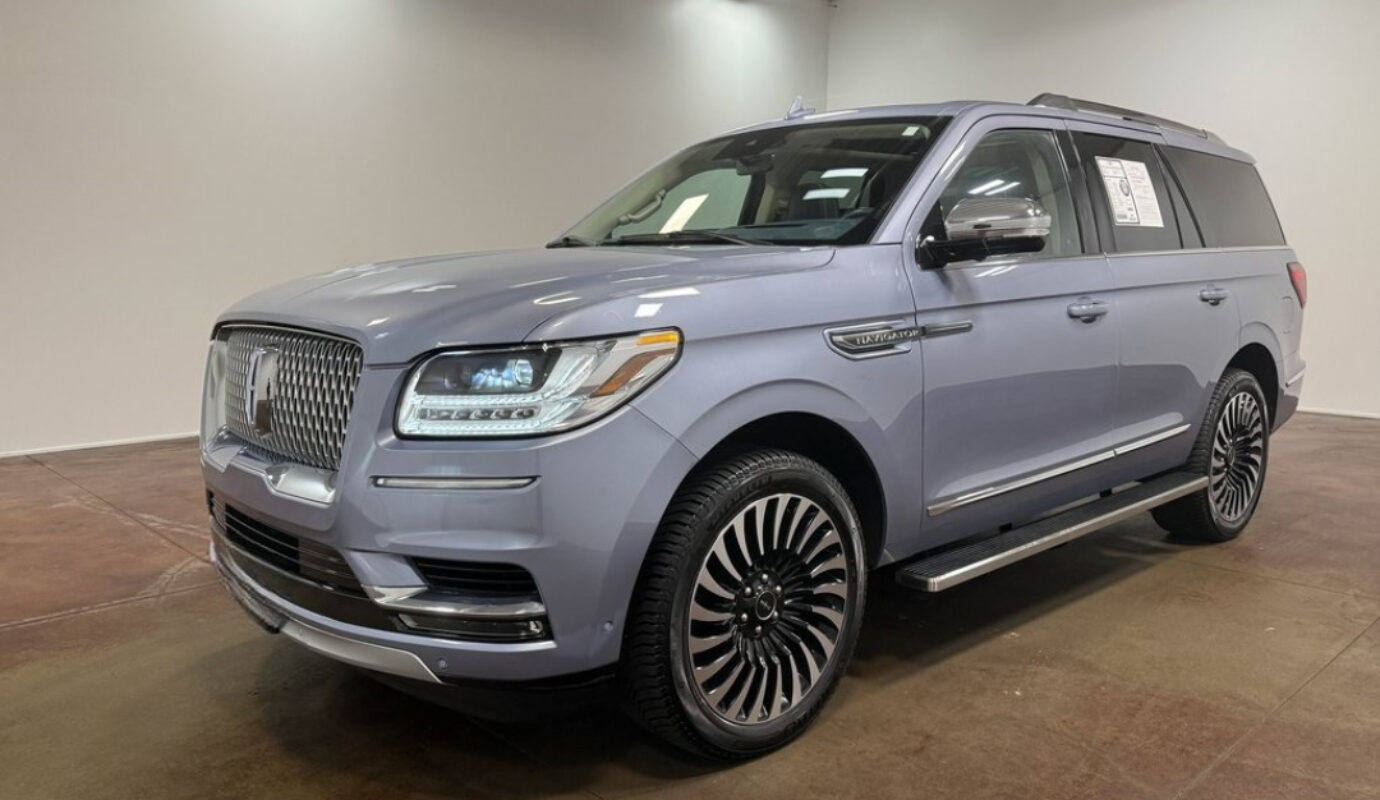 2020 Lincoln Navigator Black Label