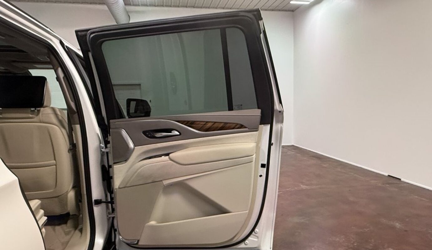 2021 Cadillac Escalade ESV Sport Platinum