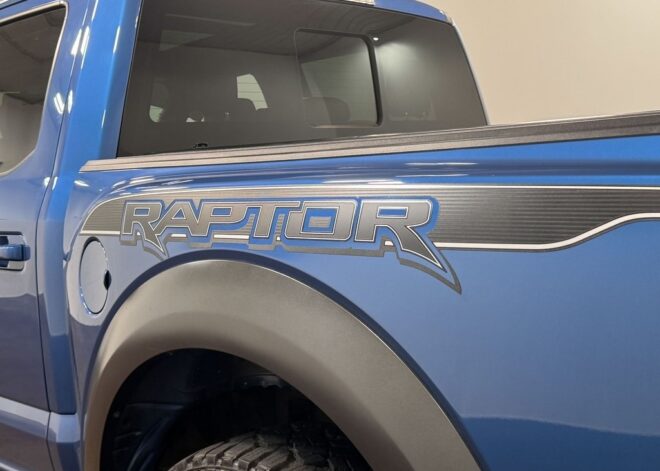 2020 Ford F-150 Raptor