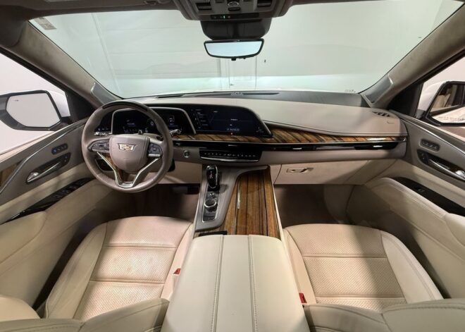 2021 Cadillac Escalade ESV Sport Platinum