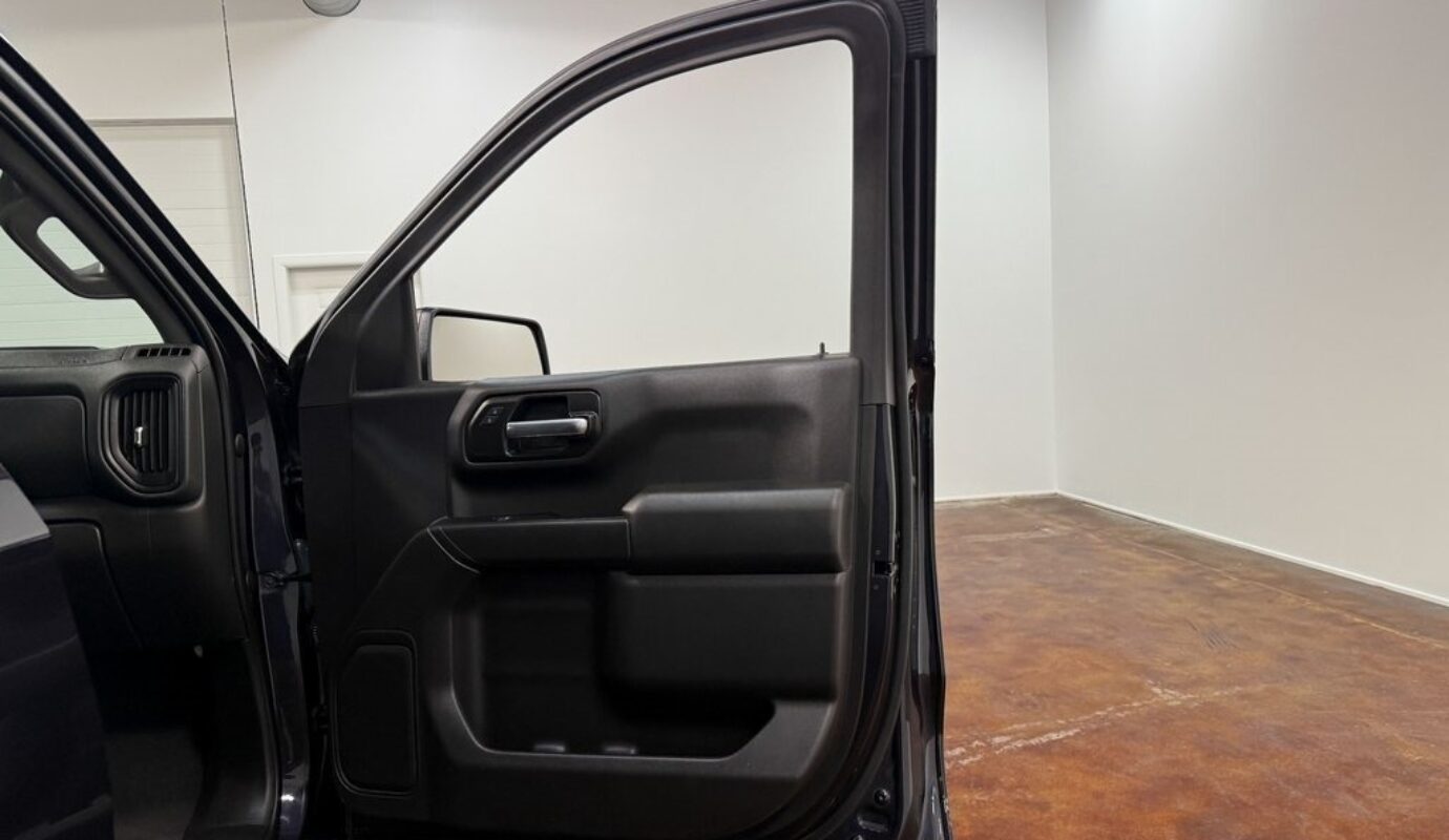 2020 Chevrolet Silverado 1500 Custom Trail Boss