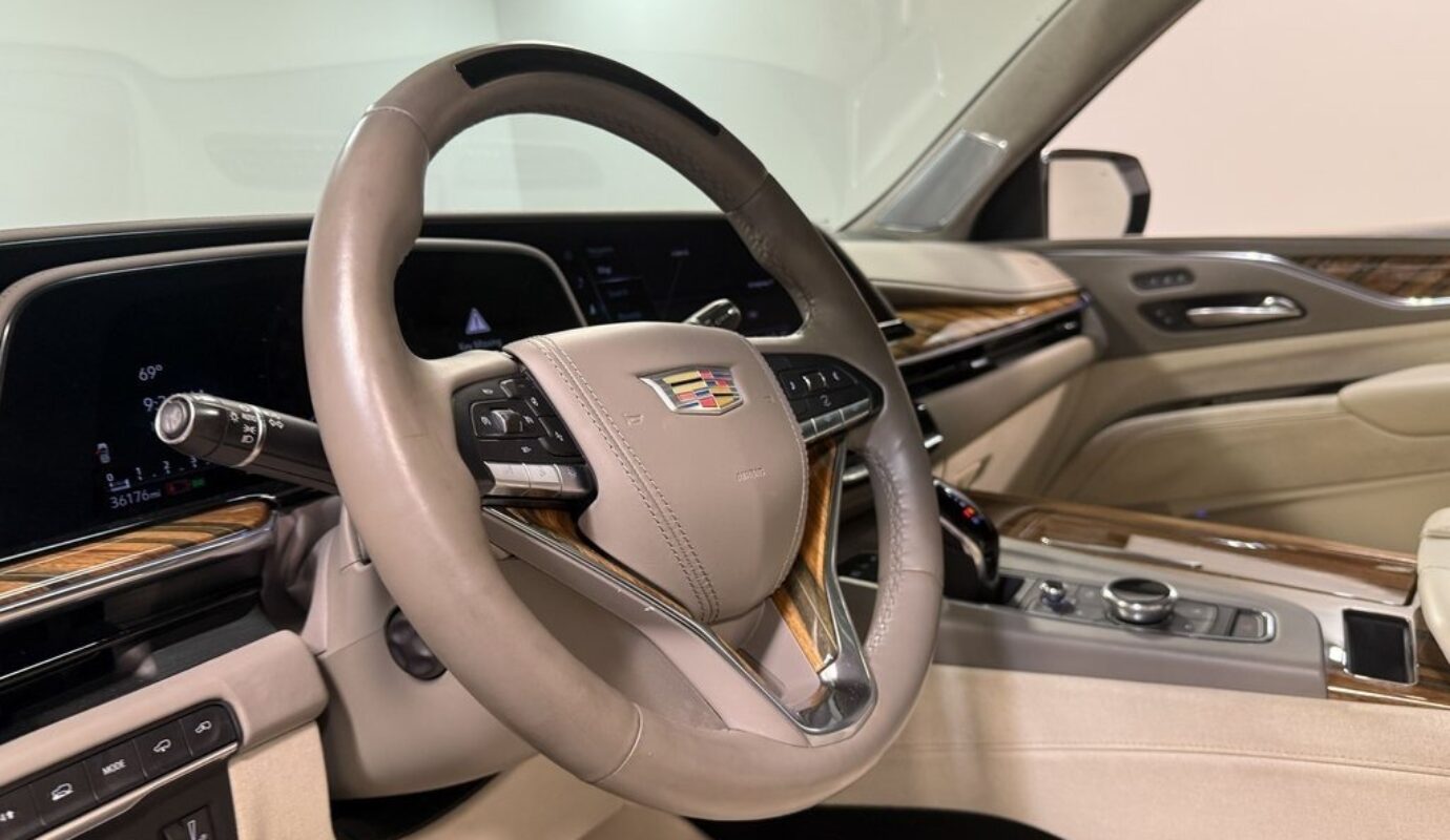 2021 Cadillac Escalade ESV Sport Platinum
