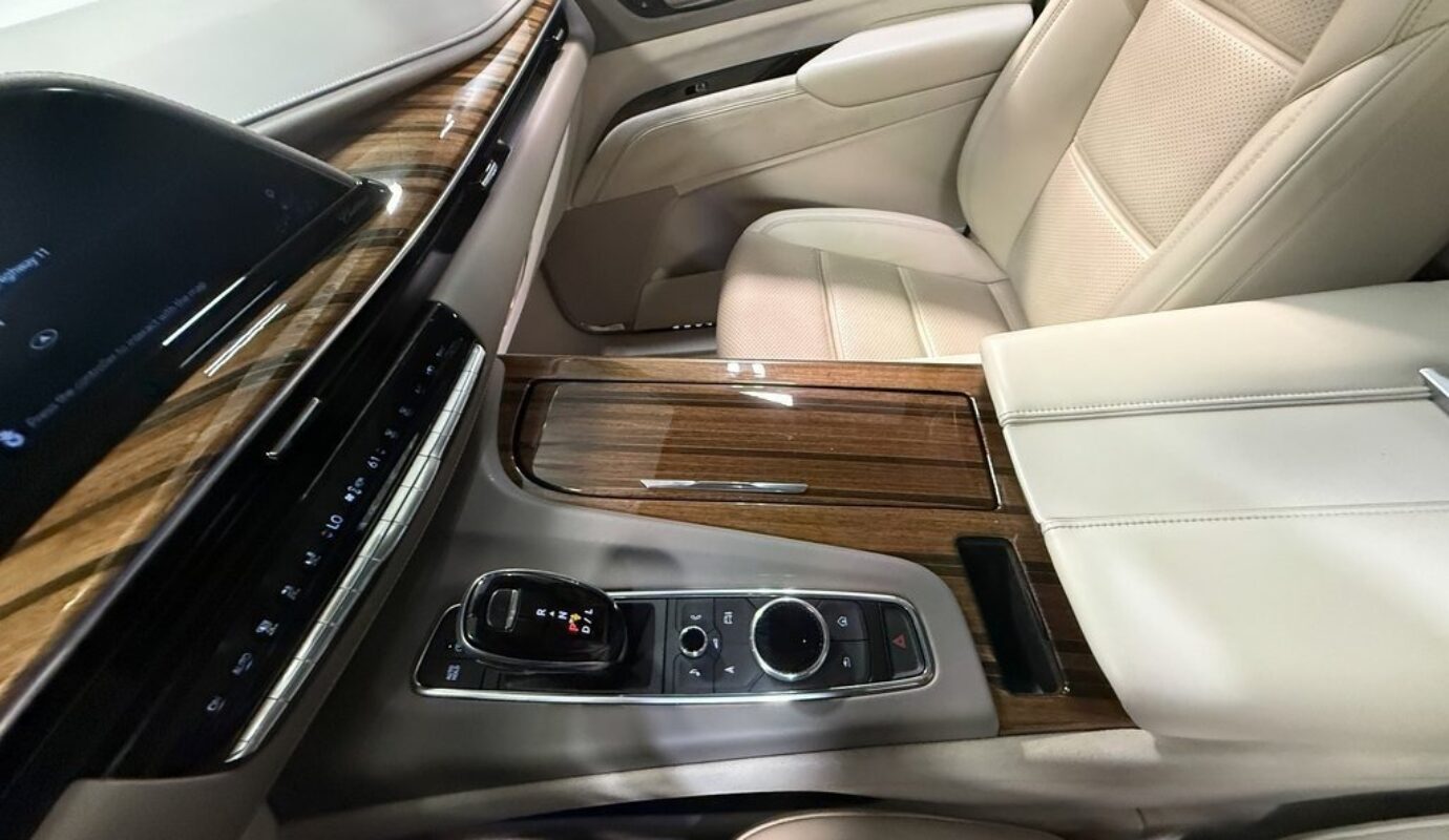 2021 Cadillac Escalade ESV Sport Platinum