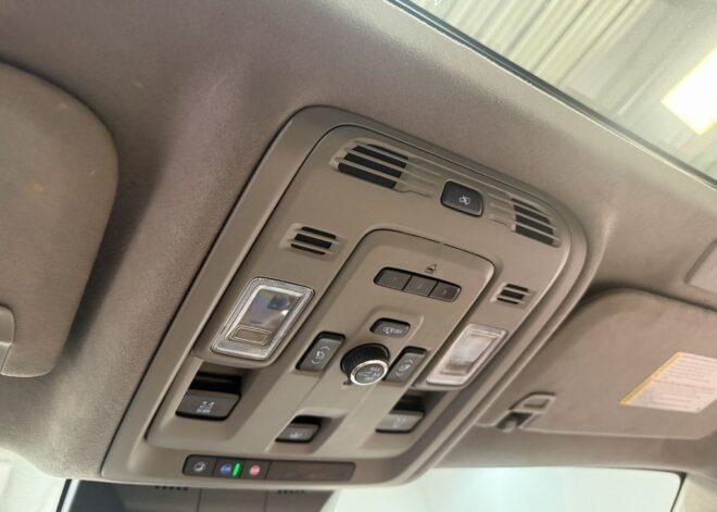 2021 Cadillac Escalade ESV Sport Platinum