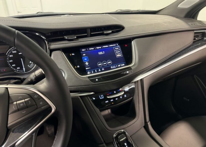 2025 Cadillac XT5 Premium Luxury