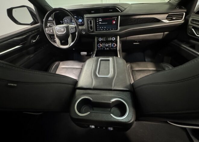 2022 GMC Yukon Denali