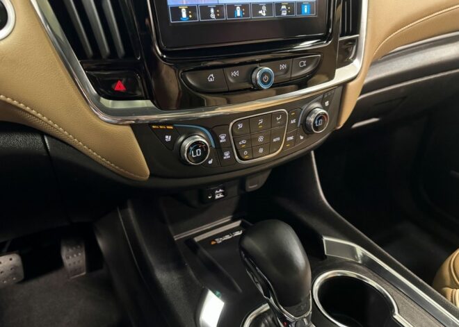 2023 Chevrolet Traverse Premier