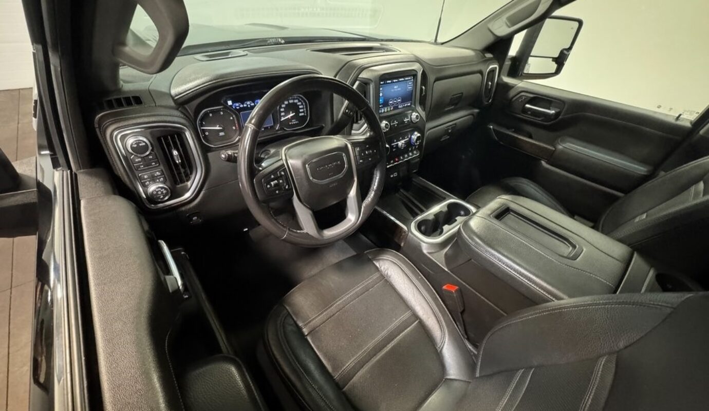 2022 GMC Sierra 2500HD Denali