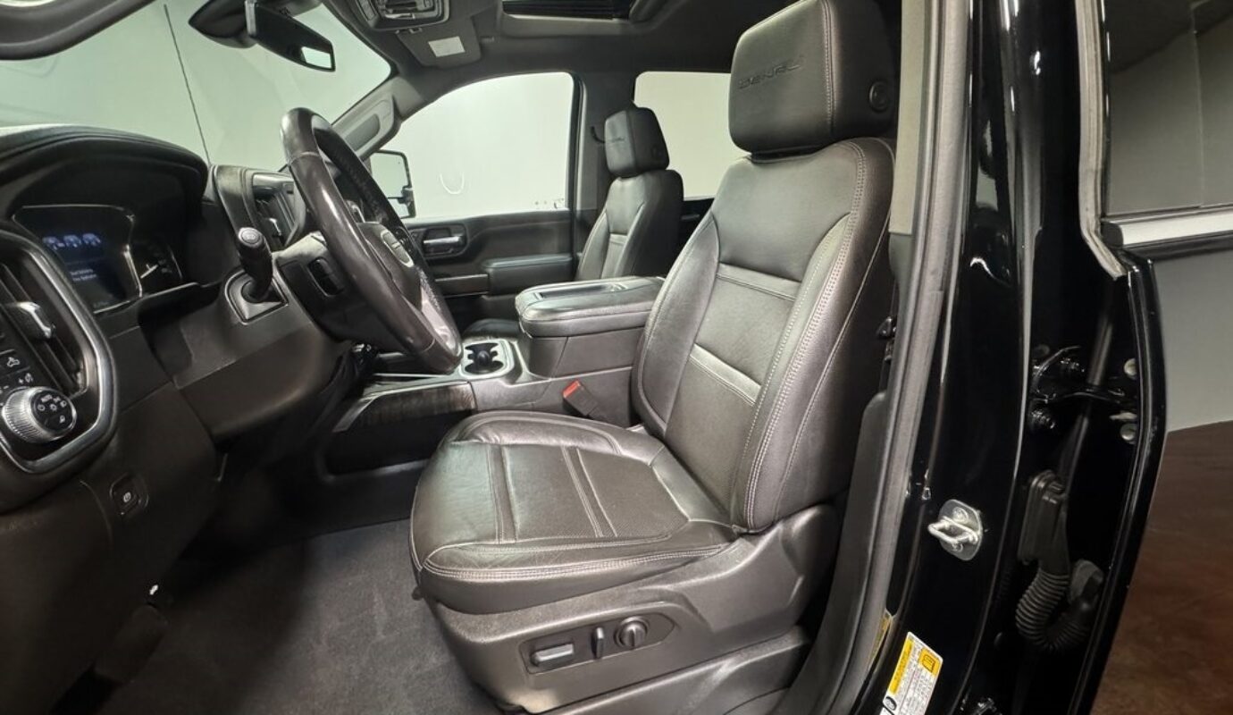 2022 GMC Sierra 2500HD Denali