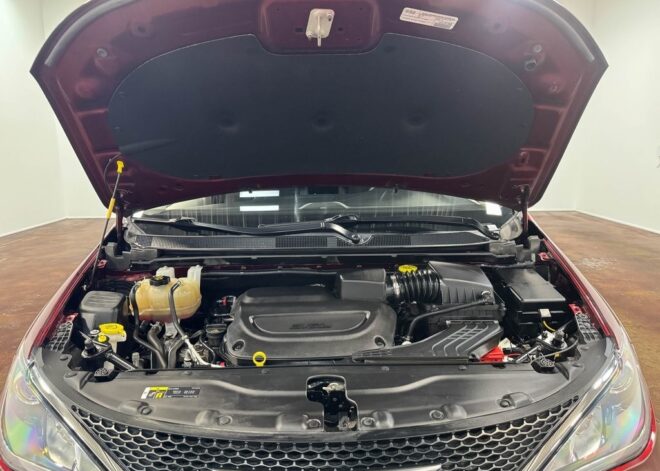 2020 Chrysler Pacifica Touring