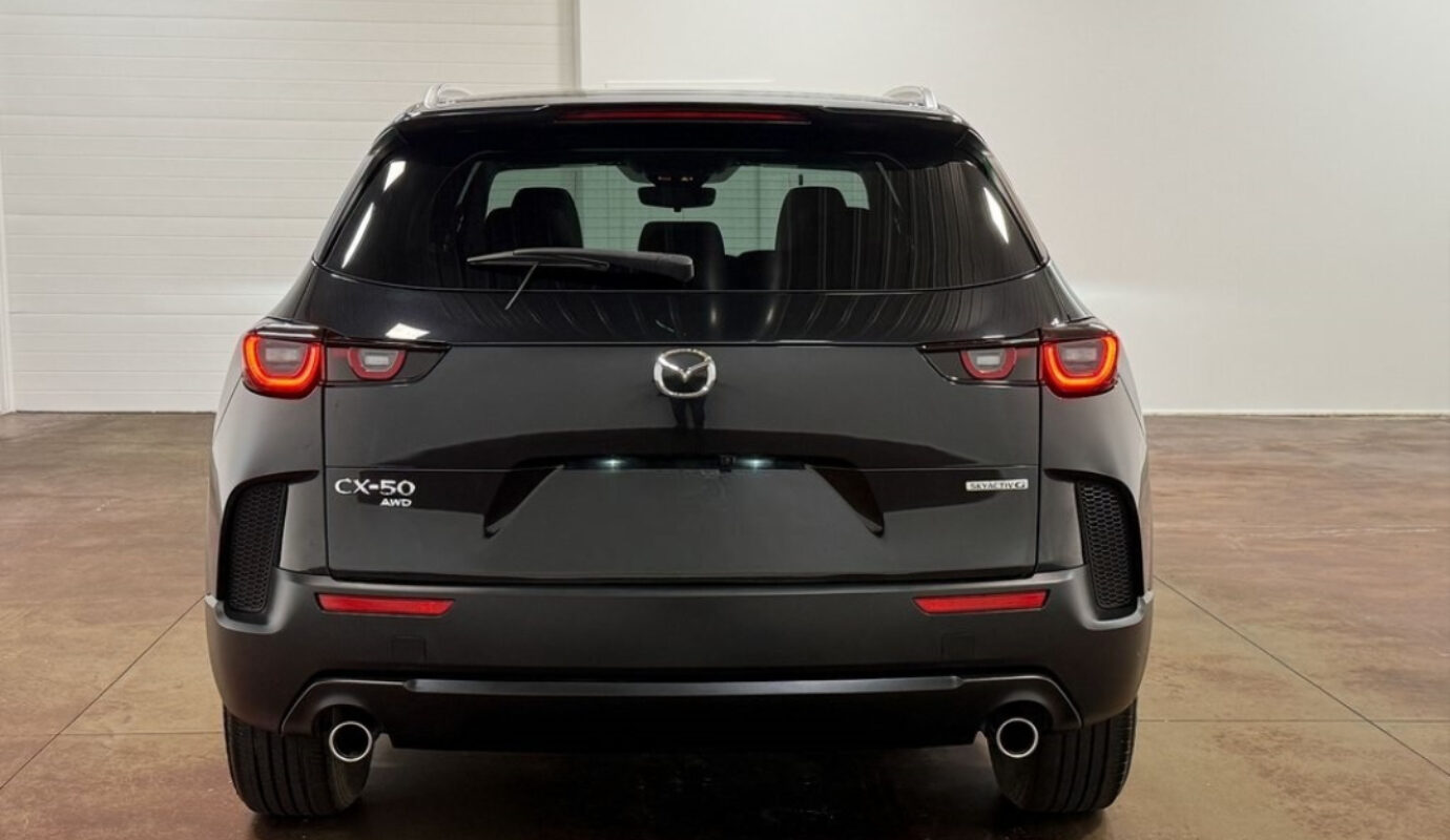 2023 Mazda CX-50 2.5 S Preferred Plus Package
