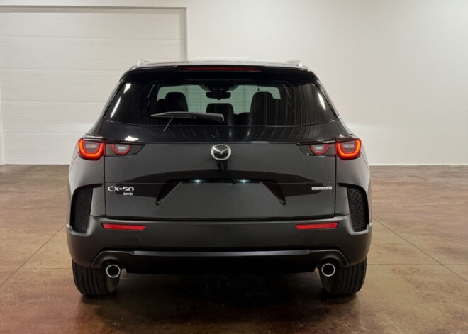 2023 Mazda CX-50 2.5 S Preferred Plus Package