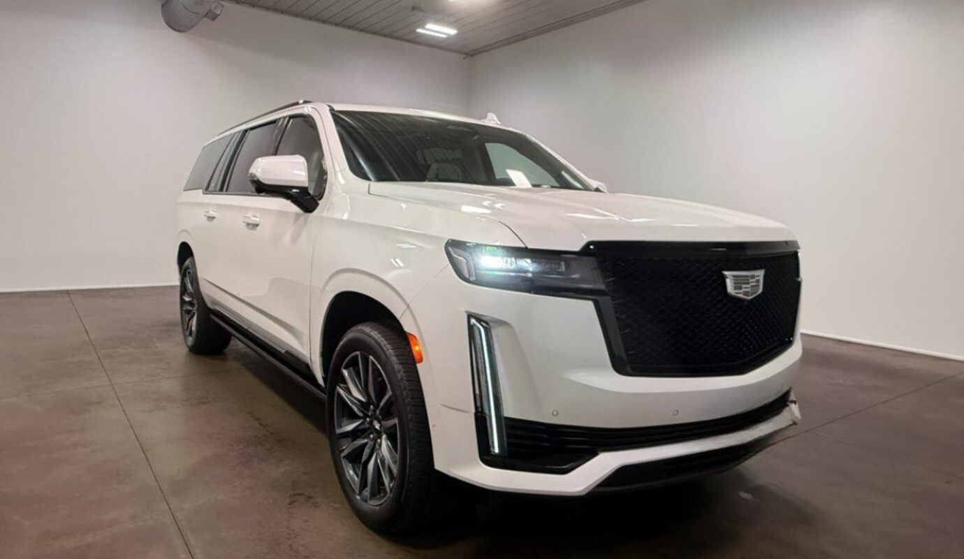 2021 Cadillac Escalade ESV Sport Platinum