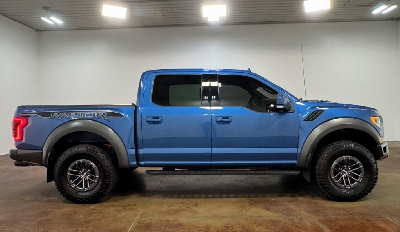2020 Ford F-150 Raptor