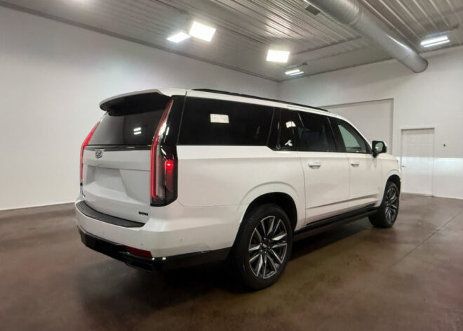 2021 Cadillac Escalade ESV Sport Platinum