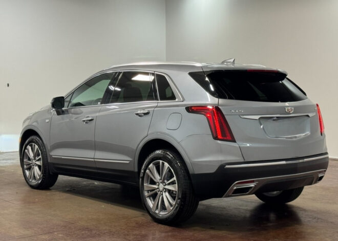 2025 Cadillac XT5 Premium Luxury
