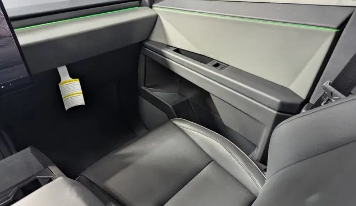 2024 Tesla Cybertruck Foundation