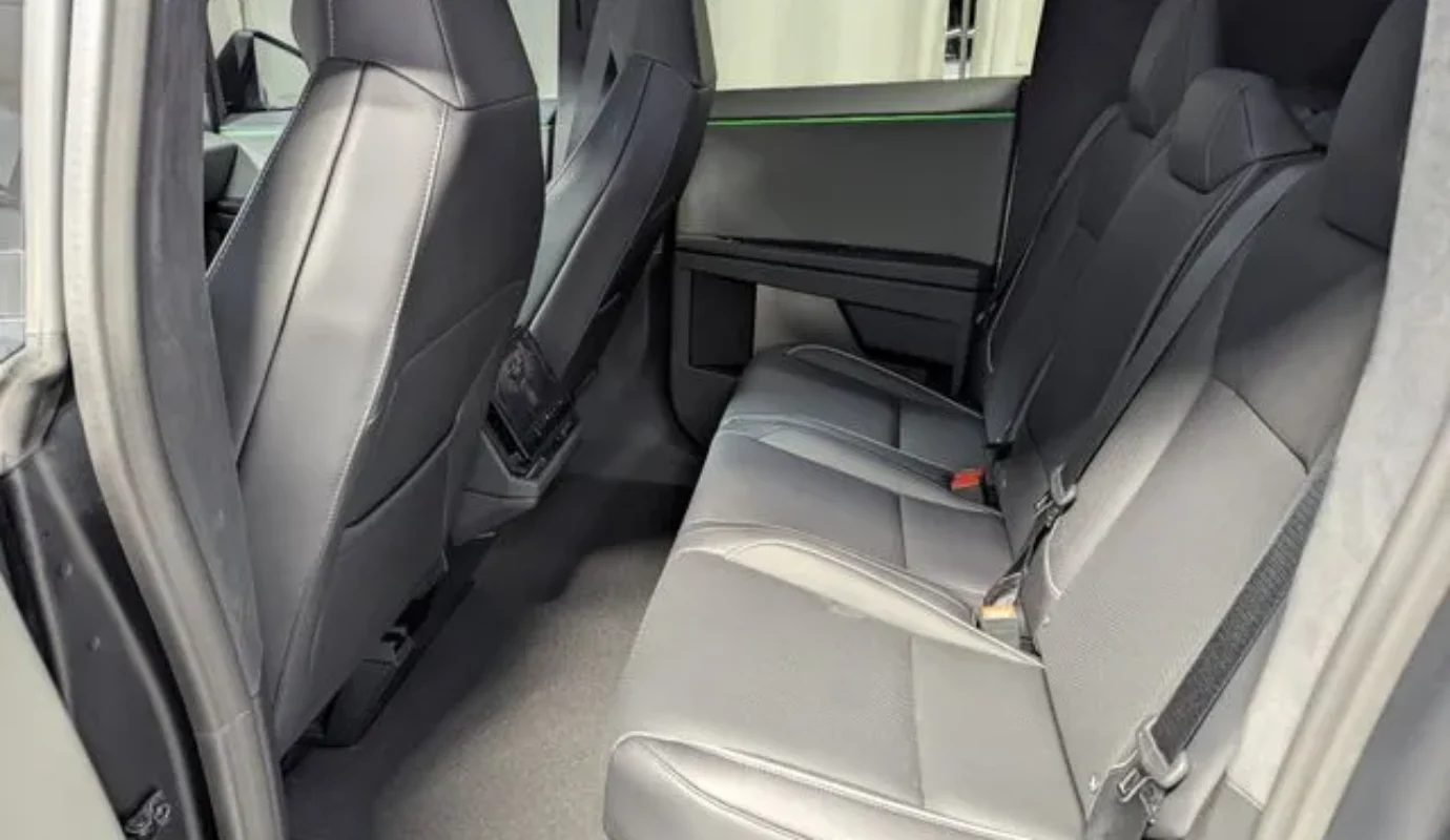 2024 Tesla Cybertruck Foundation